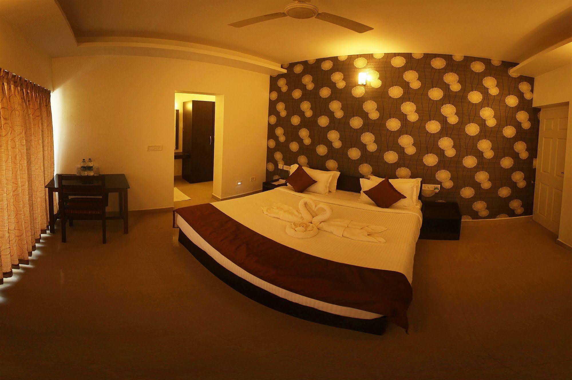 Rivulet Resort Munnar Bagian luar foto